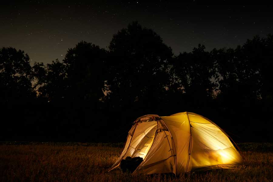 Campinglicht (de.depositphotos.com)