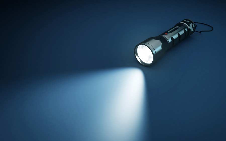 LED Taschenlampe (de.depositphotos.com) LED Taschenlampe (de.depositphotos.com)