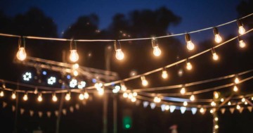 Stimmungsvolles Außenlicht (de.depositphotos.com)